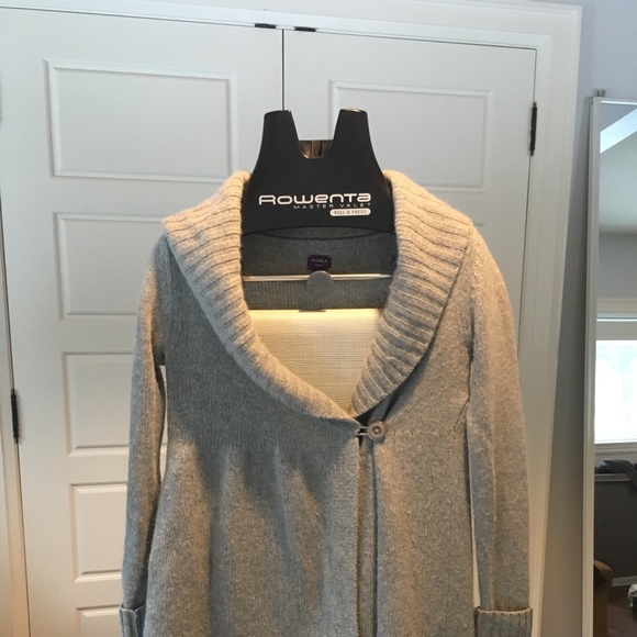 Preloved Aritzia wrap sweater - Picture 2 of 7
